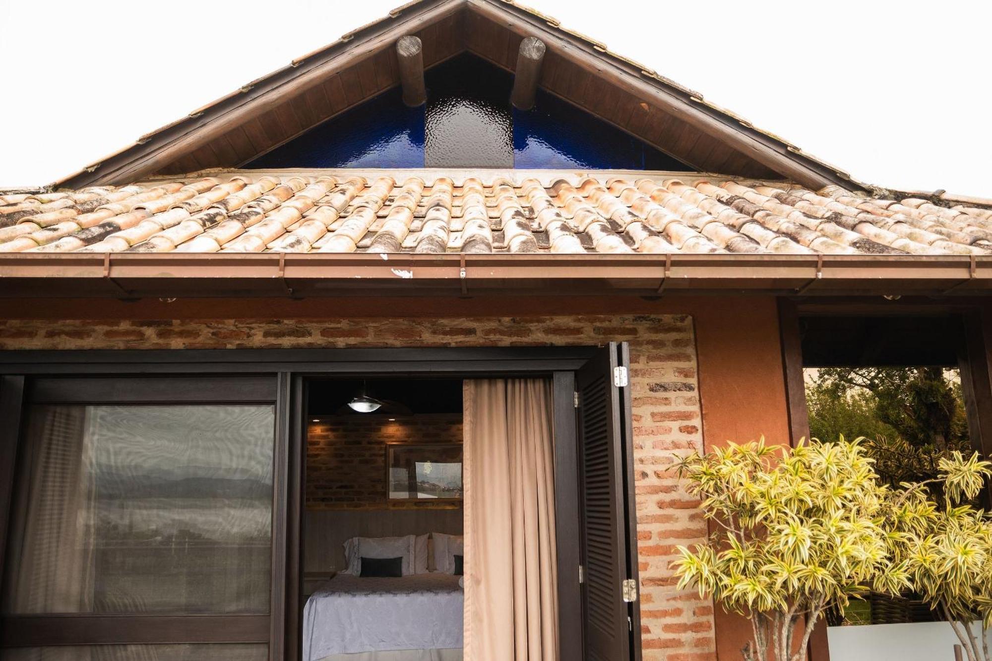Ibiraquera Life Villa Прайя-ду-Роза Екстериор снимка