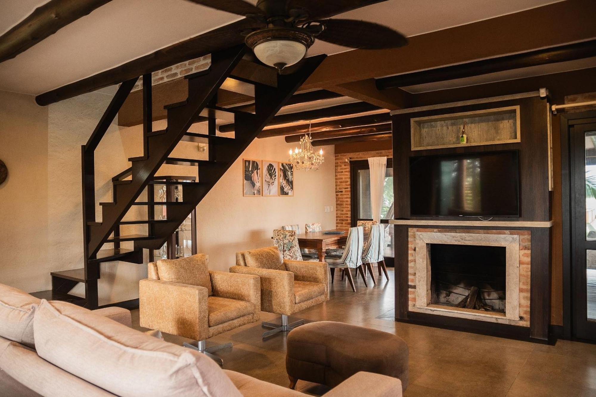 Ibiraquera Life Villa Прайя-ду-Роза Екстериор снимка