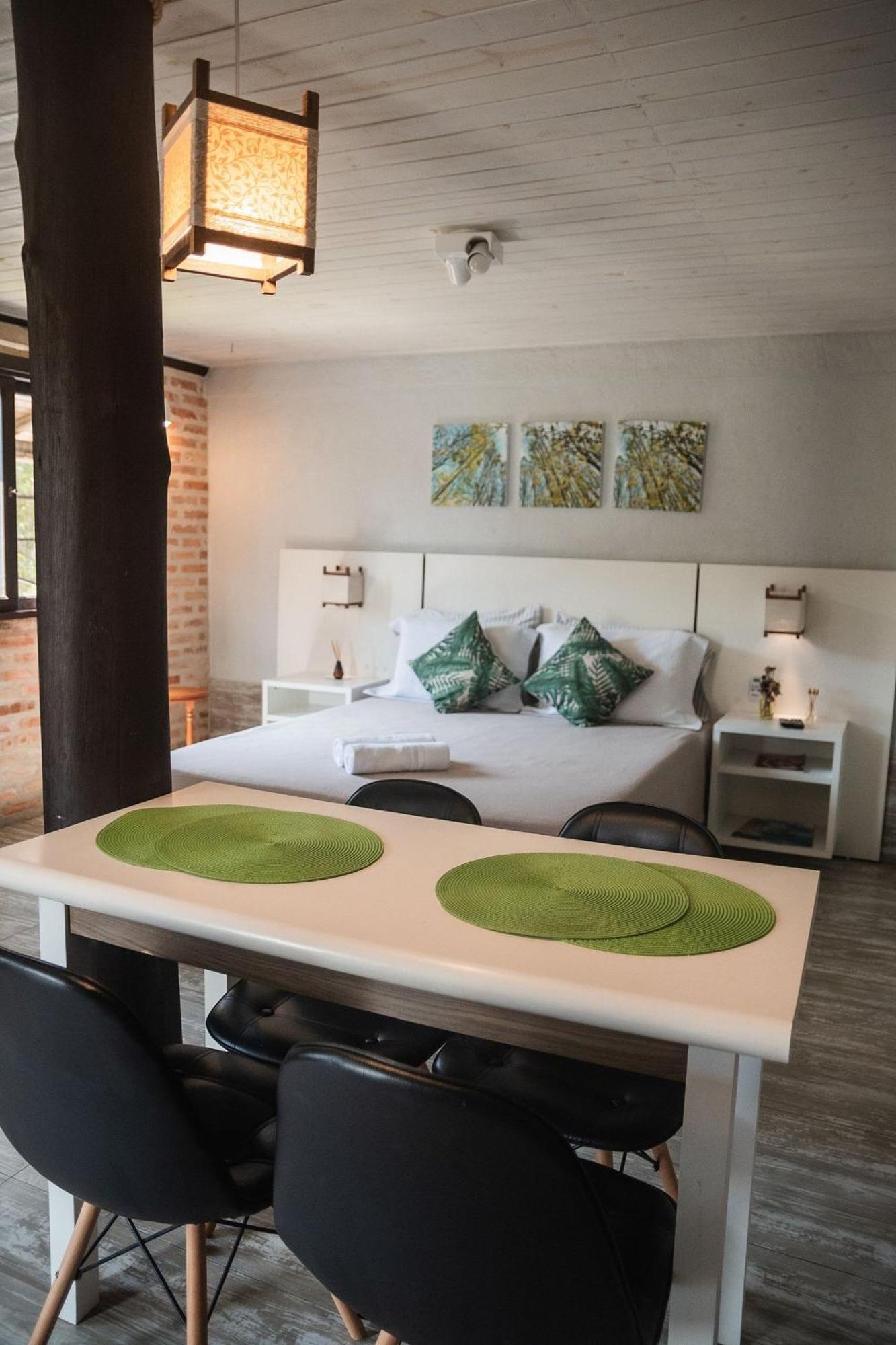 Ibiraquera Life Villa Прайя-ду-Роза Екстериор снимка